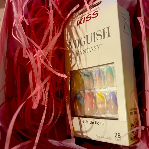 Nails - Picture 1 of 2